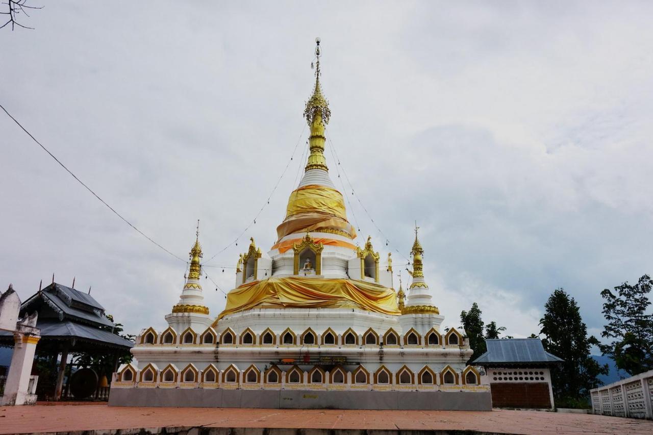 Oyo 359 Golden Nakara Place Чианг Сеeн Екстериор снимка