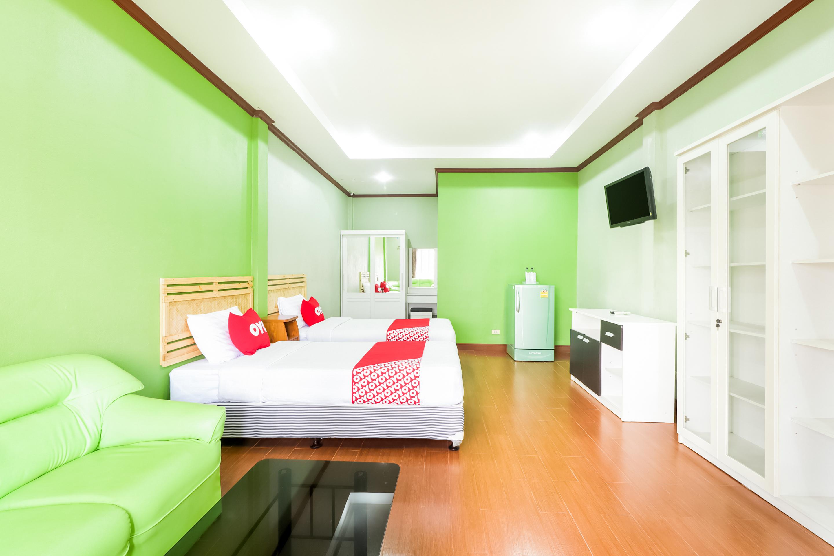 Oyo 359 Golden Nakara Place Чианг Сеeн Екстериор снимка